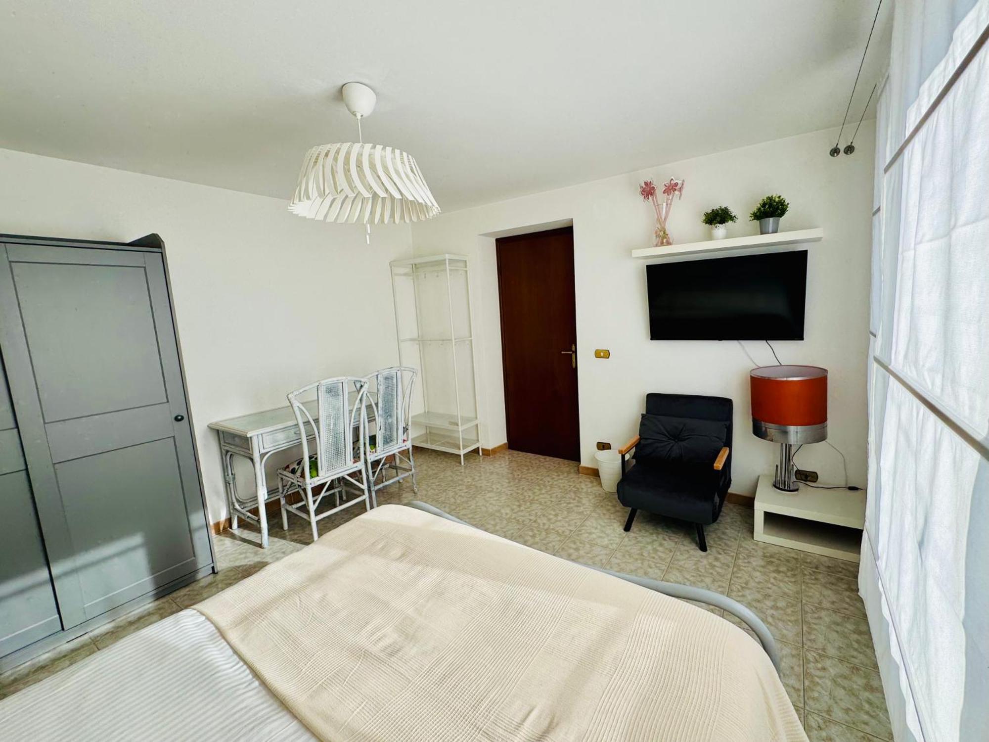 Fil Rouge Hotel Ciampino Bagian luar foto