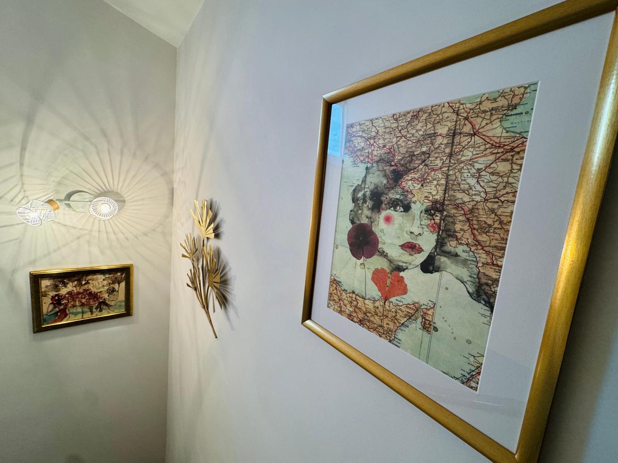 Fil Rouge Hotel Ciampino Bagian luar foto